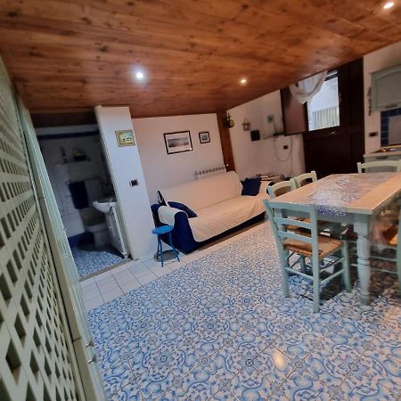 Апартаменти L'Ancorotto Azzurro Гаета Екстер'єр фото